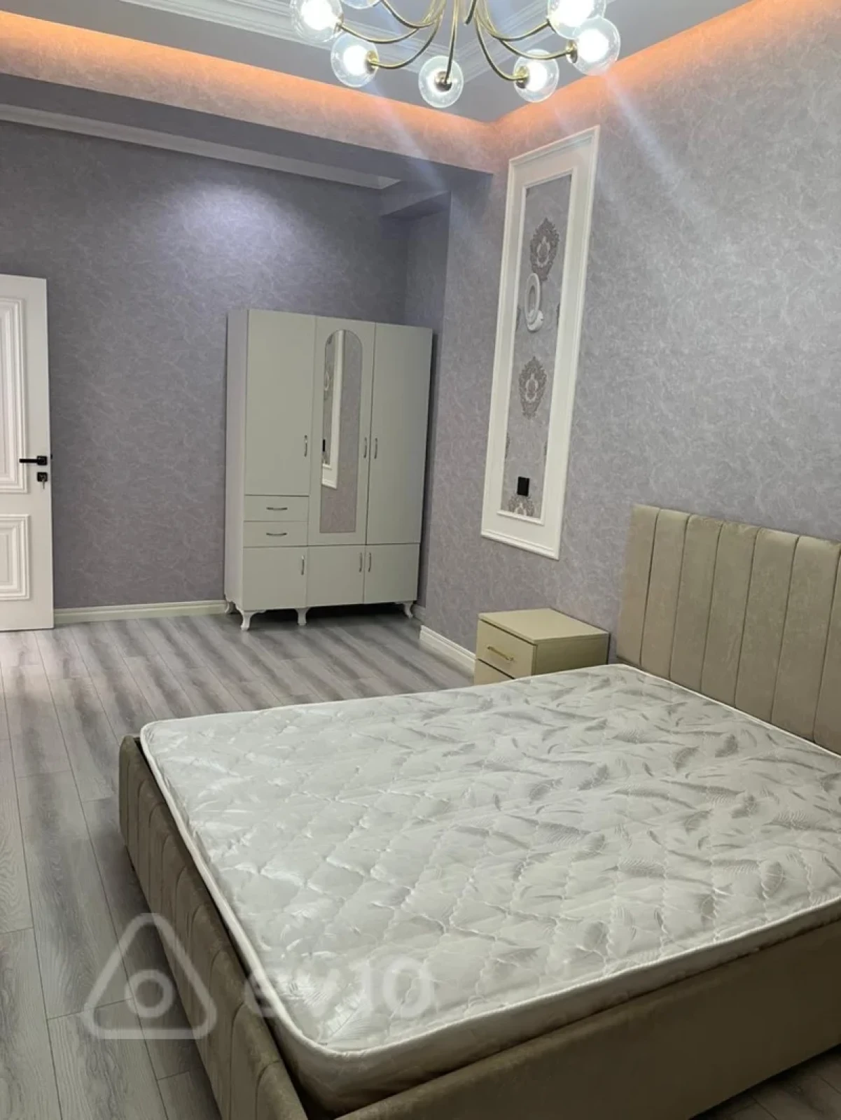 Kirayə verilir 3 otaqlı yeni tikili 85 m²