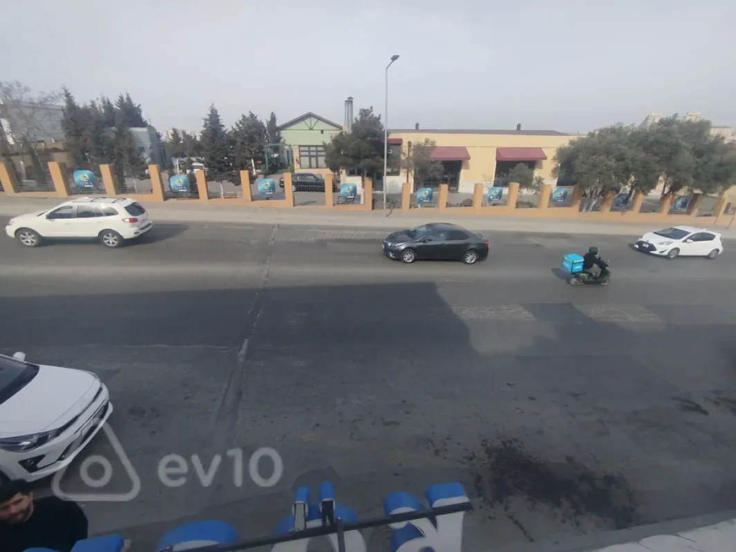 Satılır mənzil 45 m²