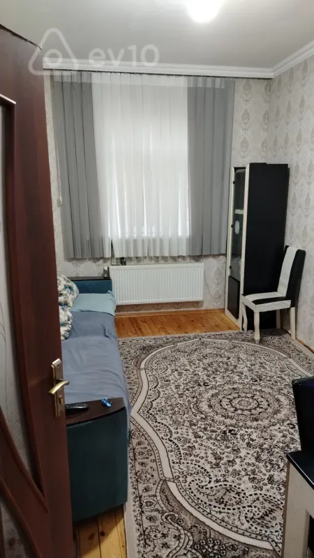 Satılır 3 otaqlı həyət evi 80 m²