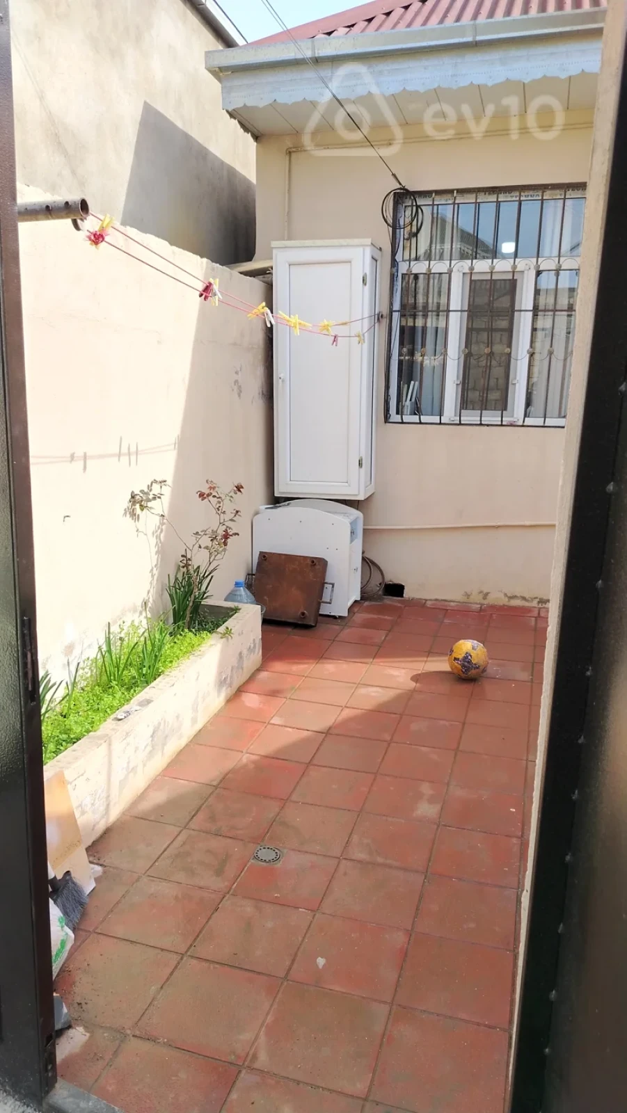 Satılır 3 otaqlı həyət evi 80 m²