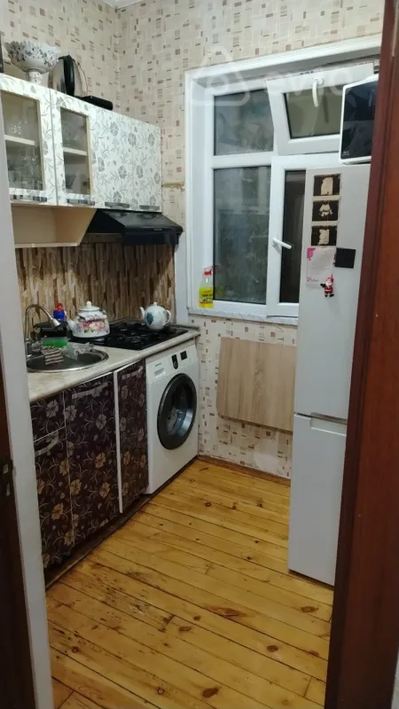 Satılır 3 otaqlı həyət evi 80 m²