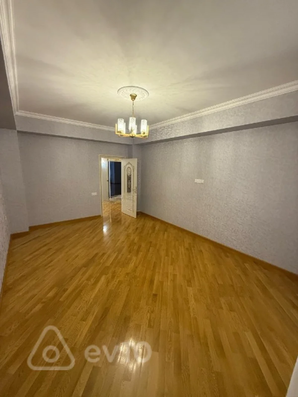 Satılır 3 otaqlı yeni tikili 137 m²