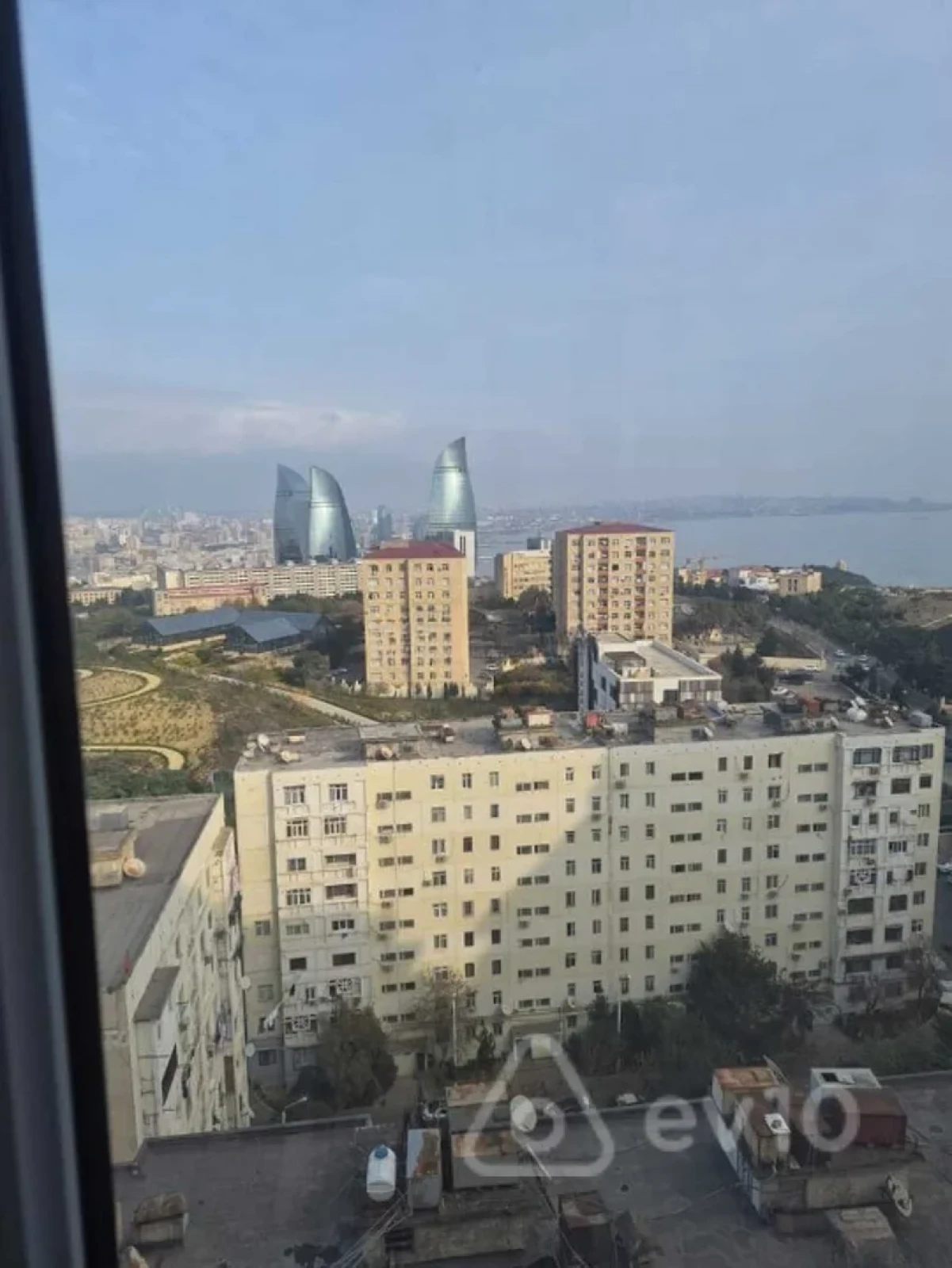Satılır 3 otaqlı yeni tikili 137 m²