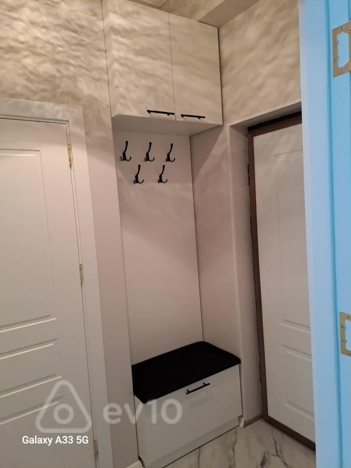 Kirayə verilir 2 otaqlı yeni tikili 70 m²