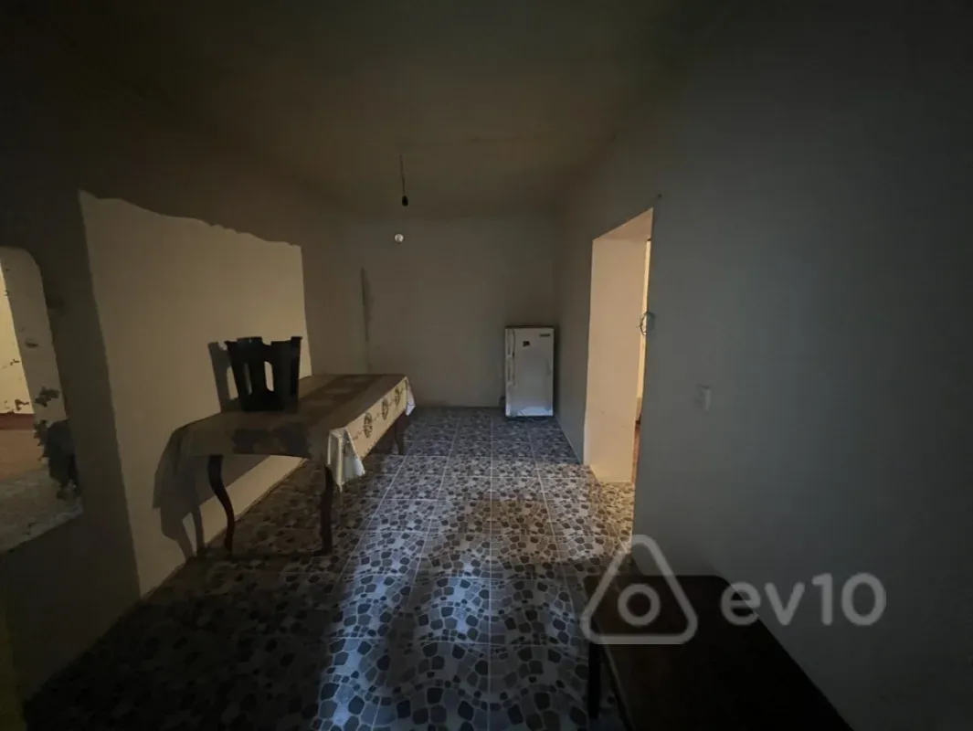Kirayə verilir 1 otaqlı həyət evi 50 m²