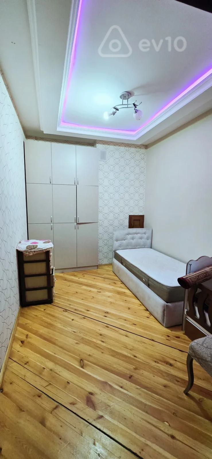 Kirayə verilir 3 otaqlı yeni tikili 105 m²