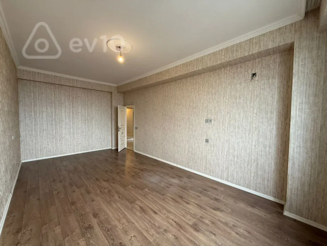 Satılır 3 otaqlı yeni tikili 104 m²