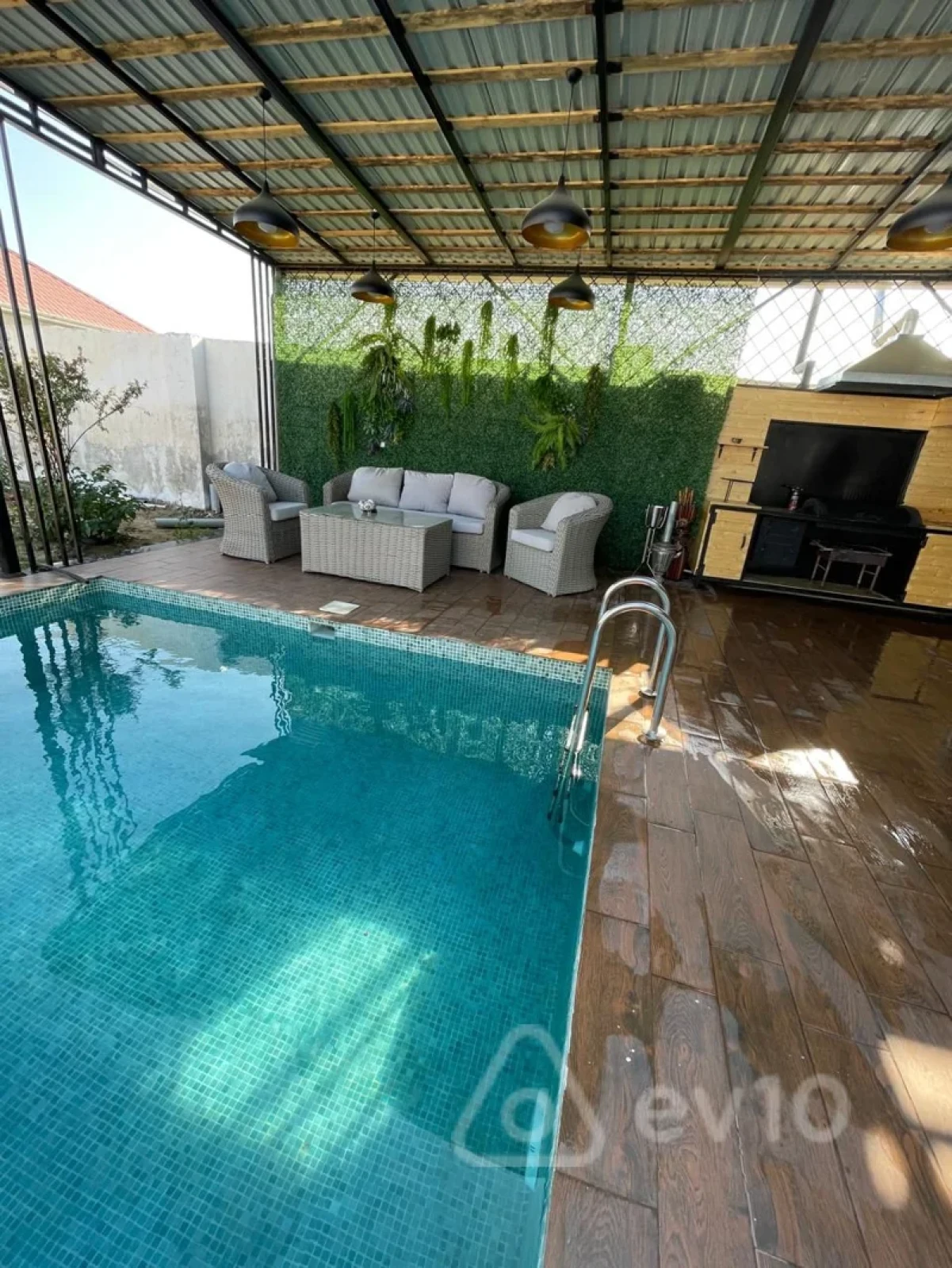 Satılır 2 otaqlı həyət evi 100 m²