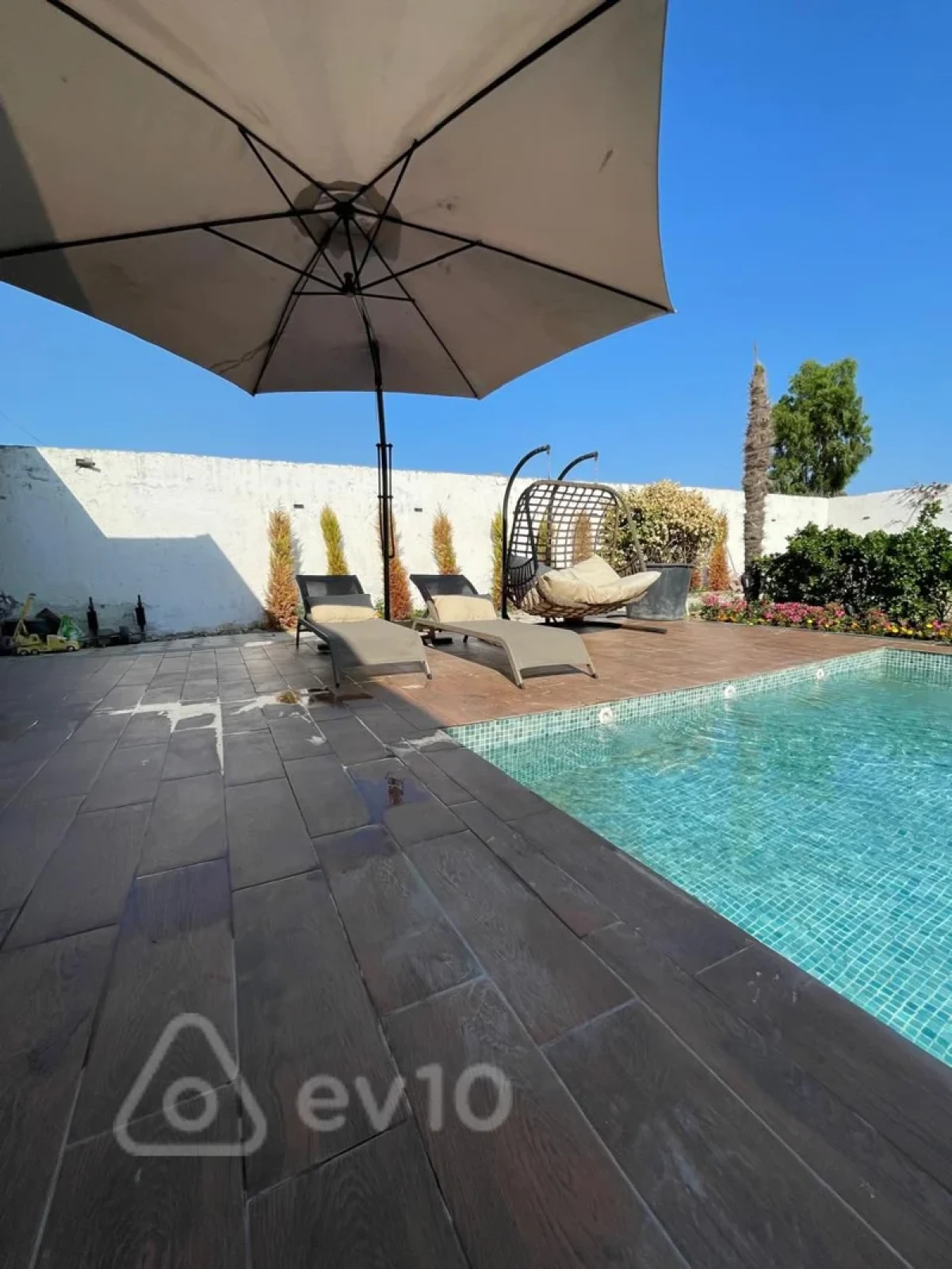 Satılır 2 otaqlı həyət evi 100 m²