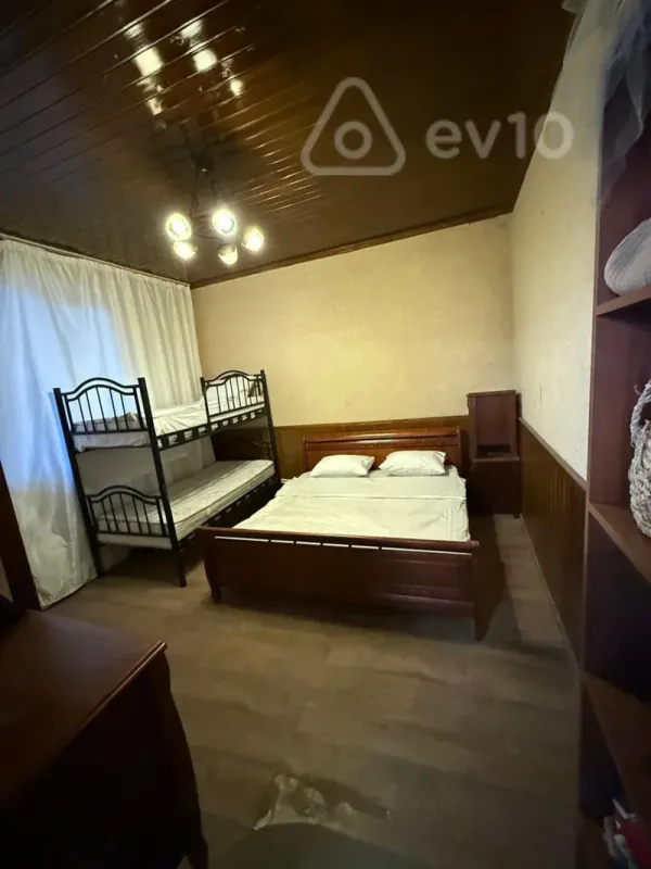 Satılır 2 otaqlı həyət evi 100 m²