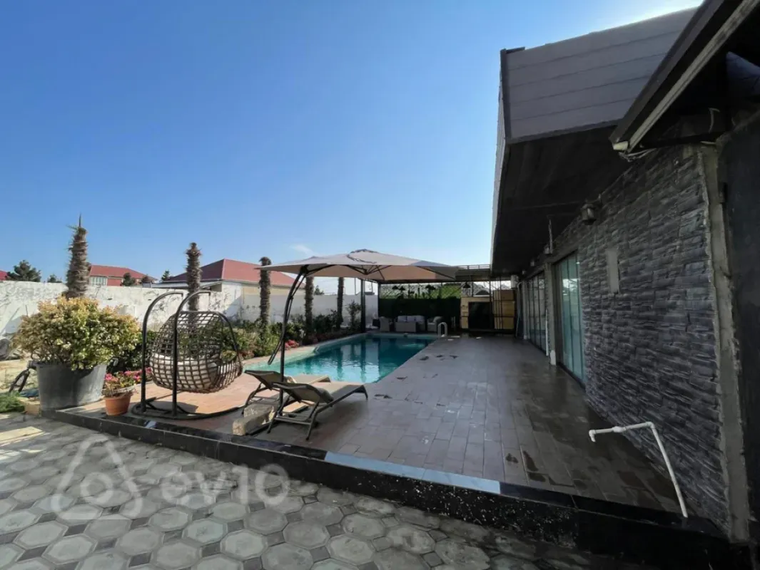 Satılır 2 otaqlı həyət evi 100 m²