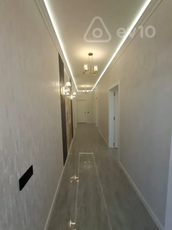 Satılır 4 otaqlı həyət evi 125 m²