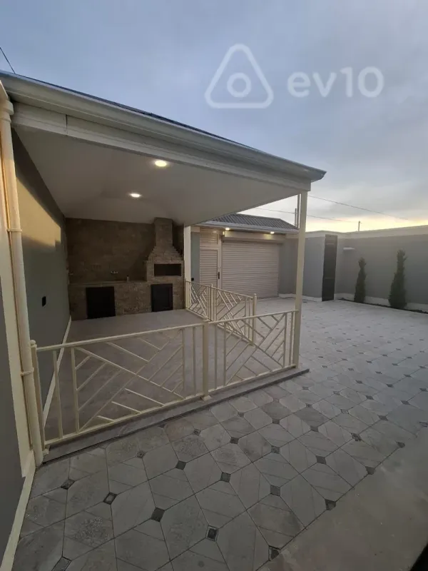 Satılır 4 otaqlı həyət evi 125 m²