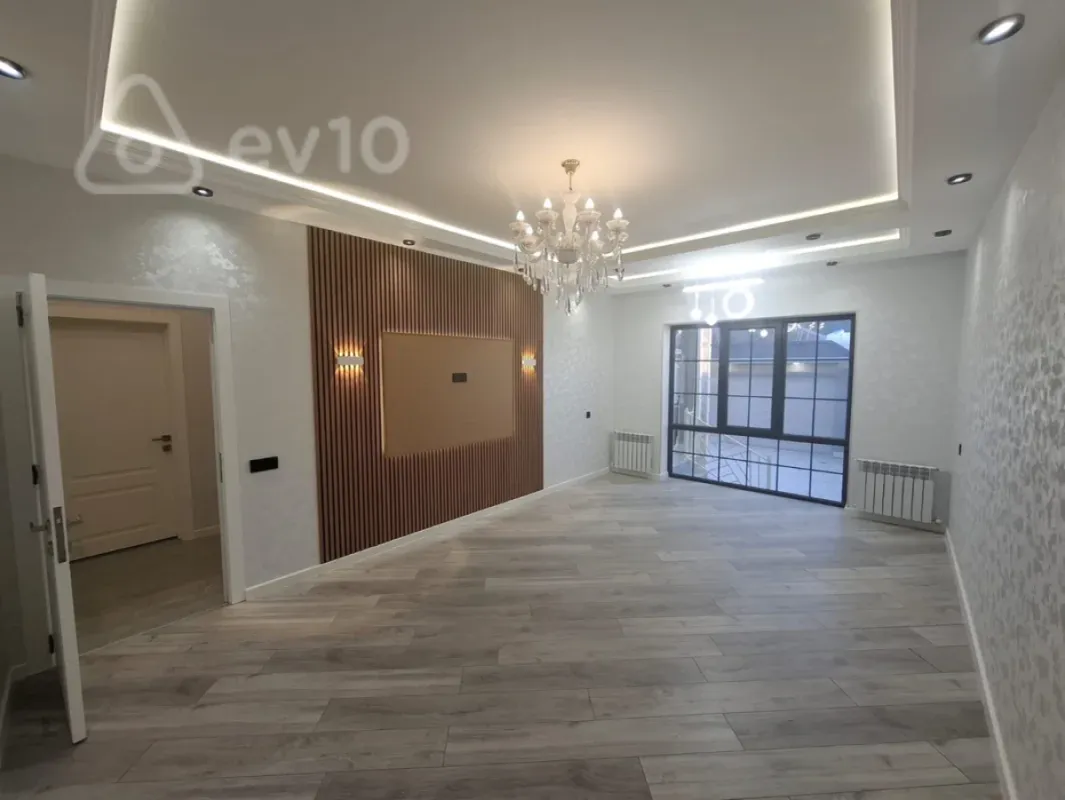 Satılır 4 otaqlı həyət evi 125 m²