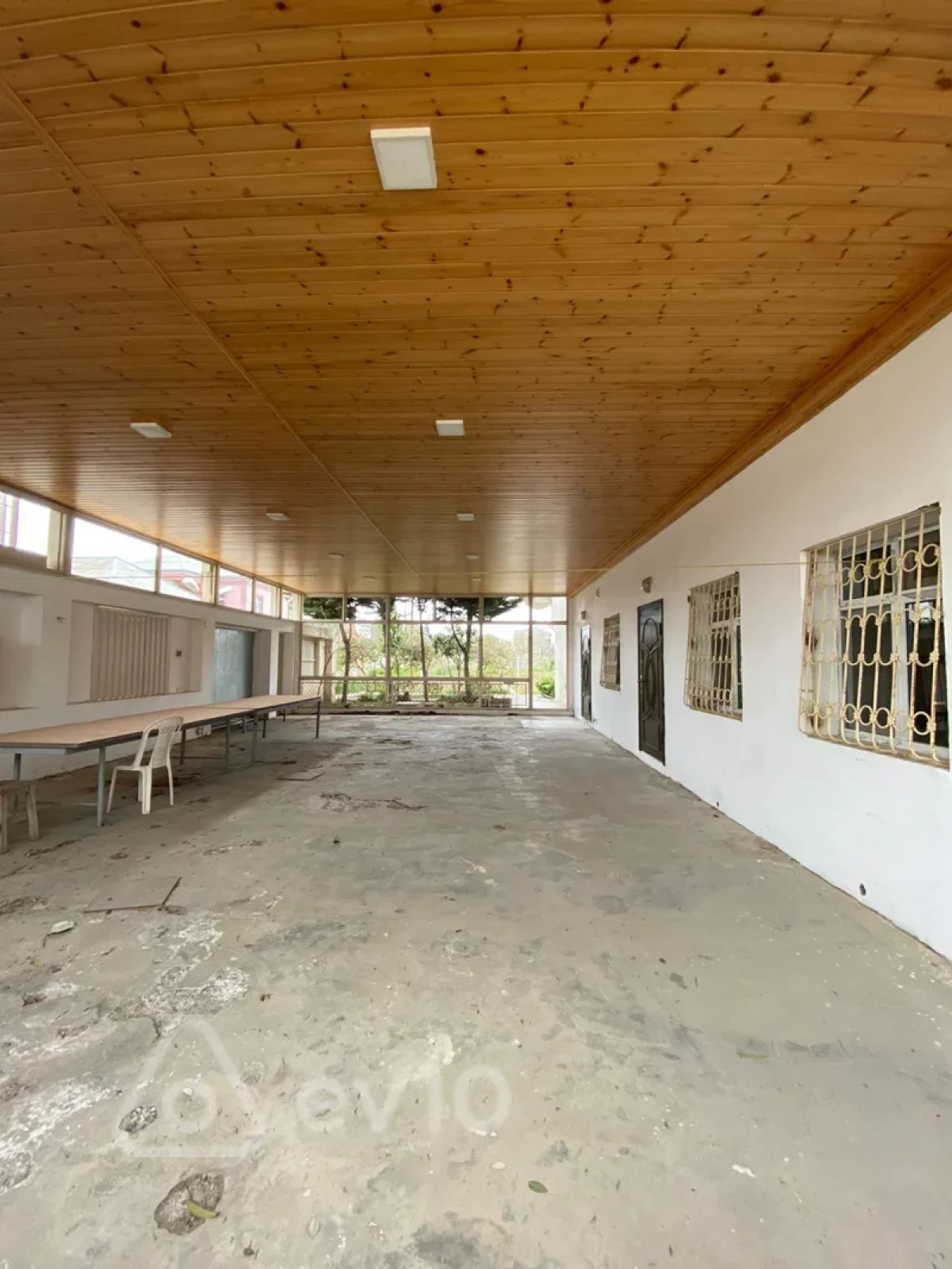 Satılır 7 otaqlı həyət evi 260 m²