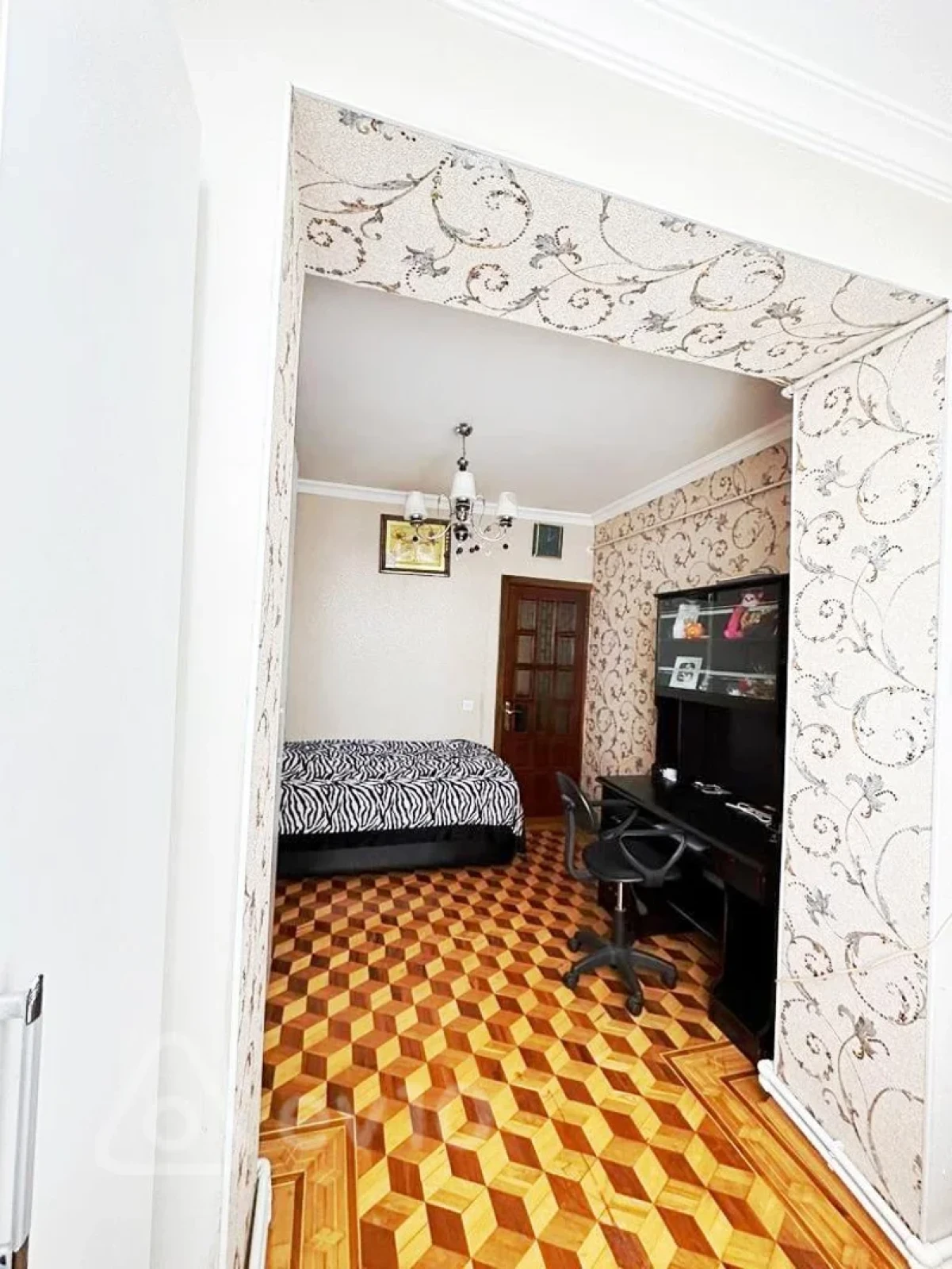 Satılır 5 otaqlı köhnə tikili 133 m²