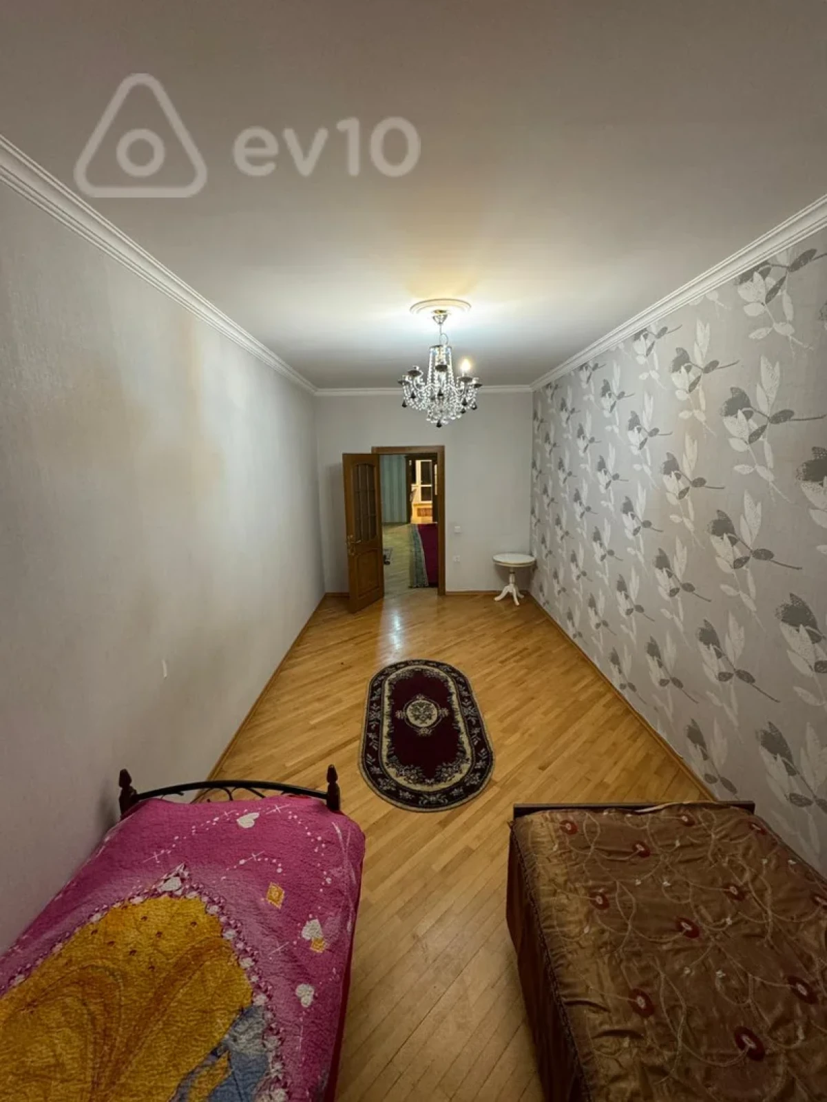 Kirayə verilir 3 otaqlı yeni tikili 162 m²