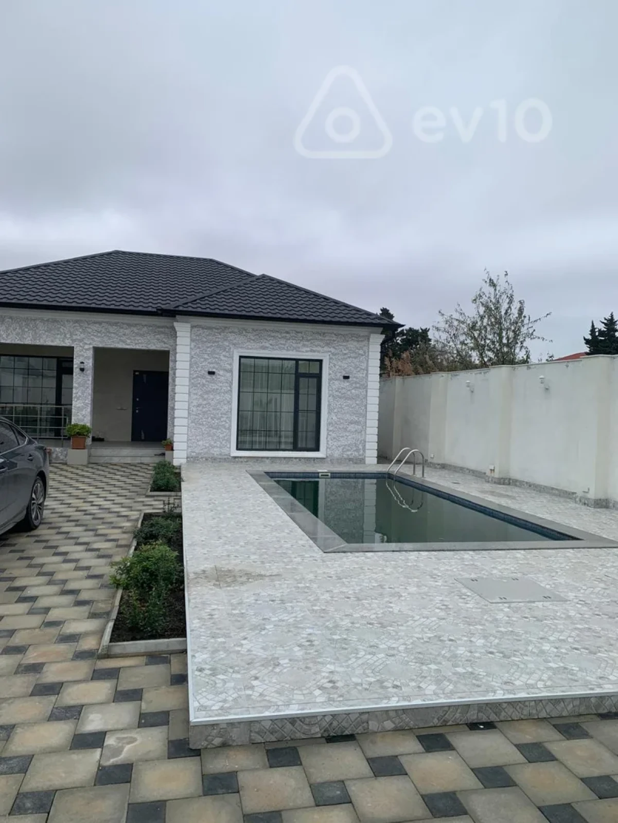 Satılır 3 otaqlı həyət evi 120 m²