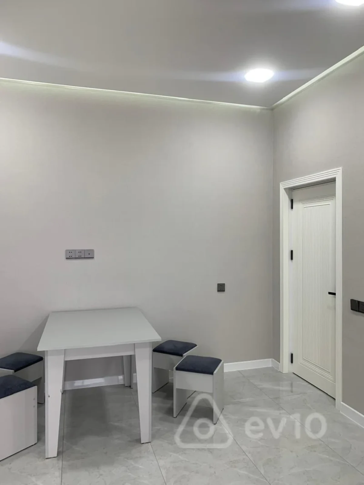 Satılır 3 otaqlı həyət evi 120 m²