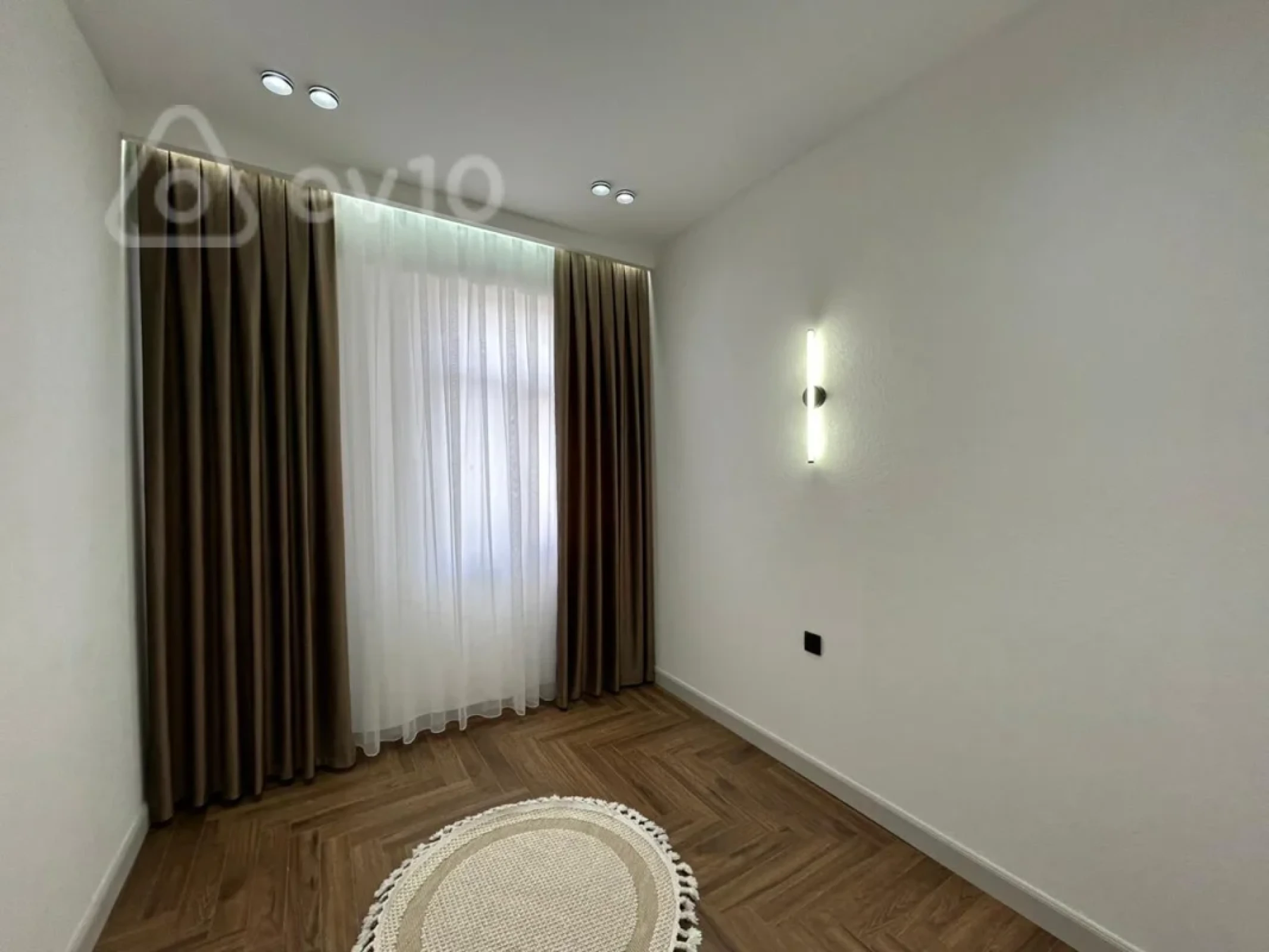 Satılır 3 otaqlı yeni tikili 90 m²