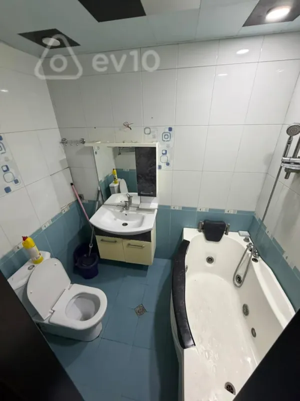 Kirayə verilir 3 otaqlı yeni tikili 97 m²