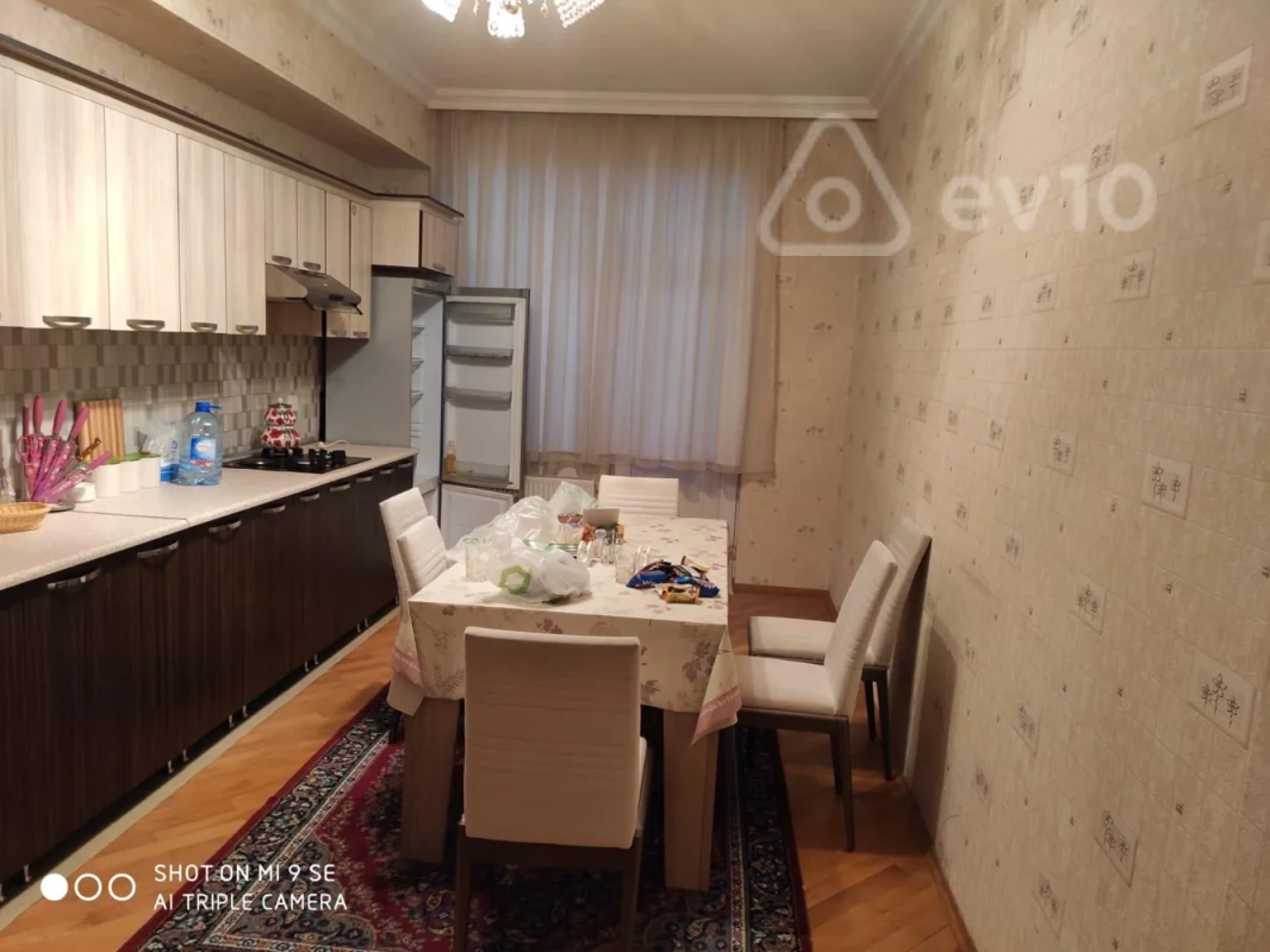 Kirayə verilir 3 otaqlı yeni tikili 156 m²