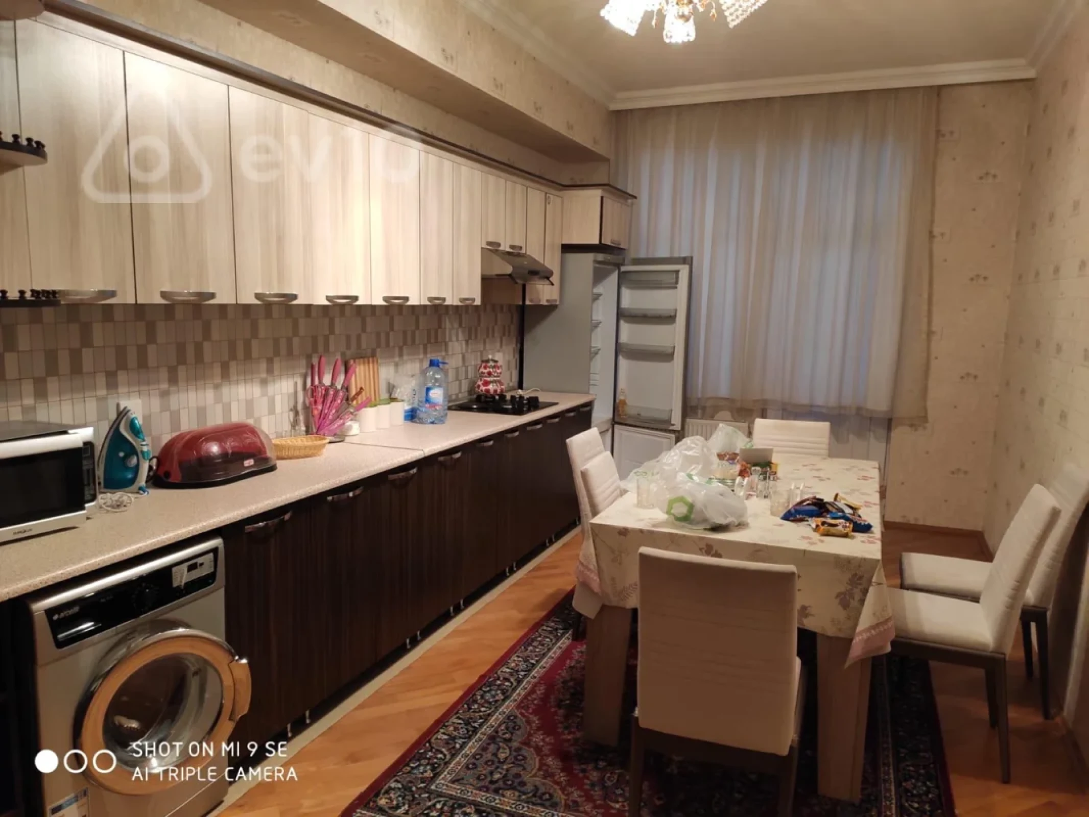 Kirayə verilir 3 otaqlı yeni tikili 156 m²