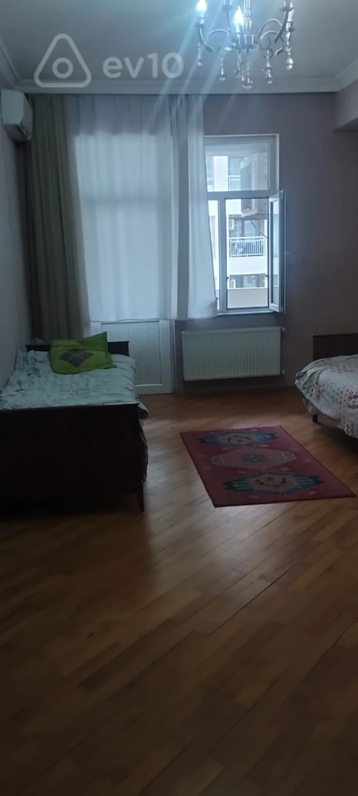 Kirayə verilir 3 otaqlı yeni tikili 156 m²