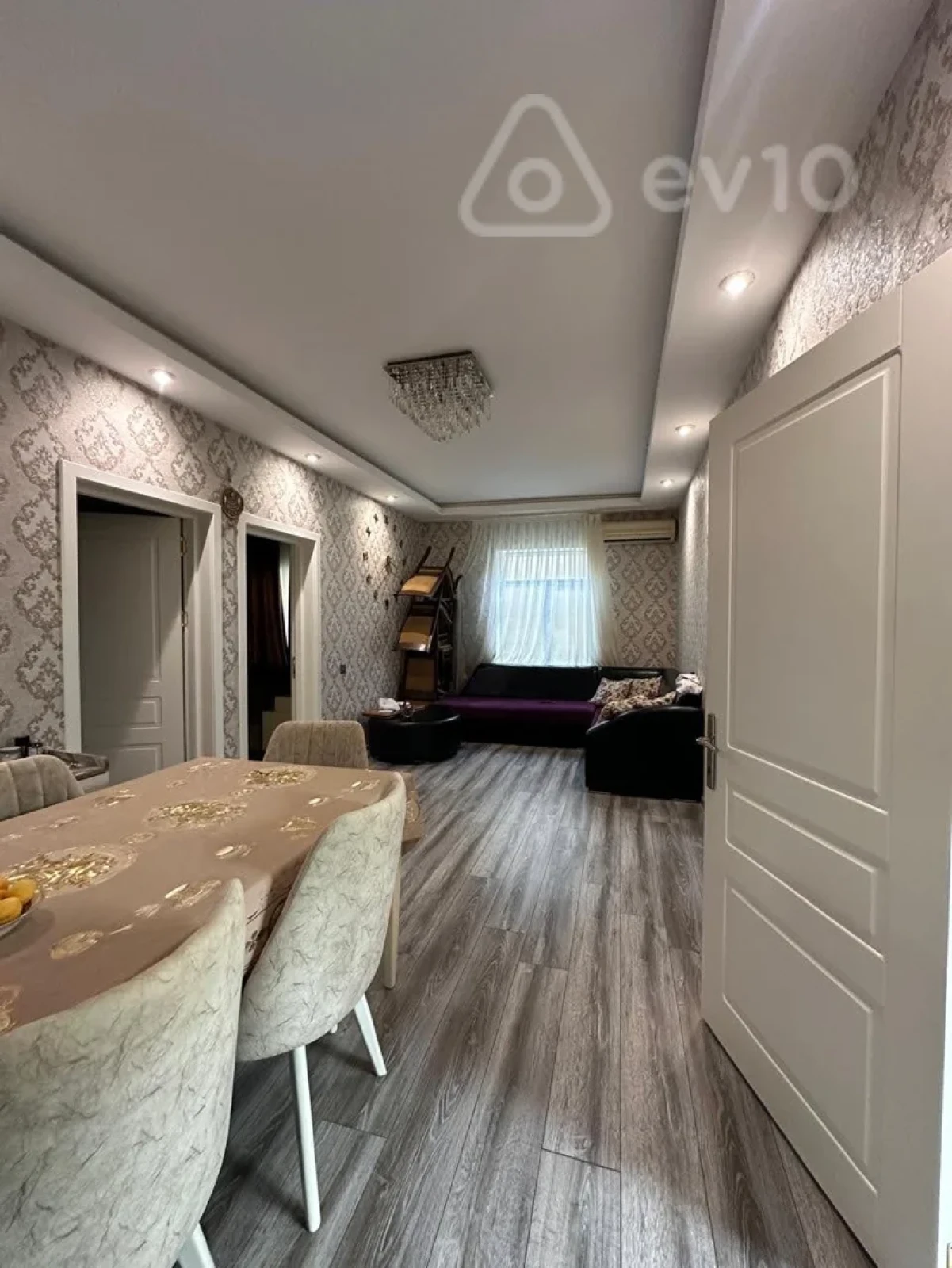 Kirayə verilir 3 otaqlı həyət evi 60 m²
