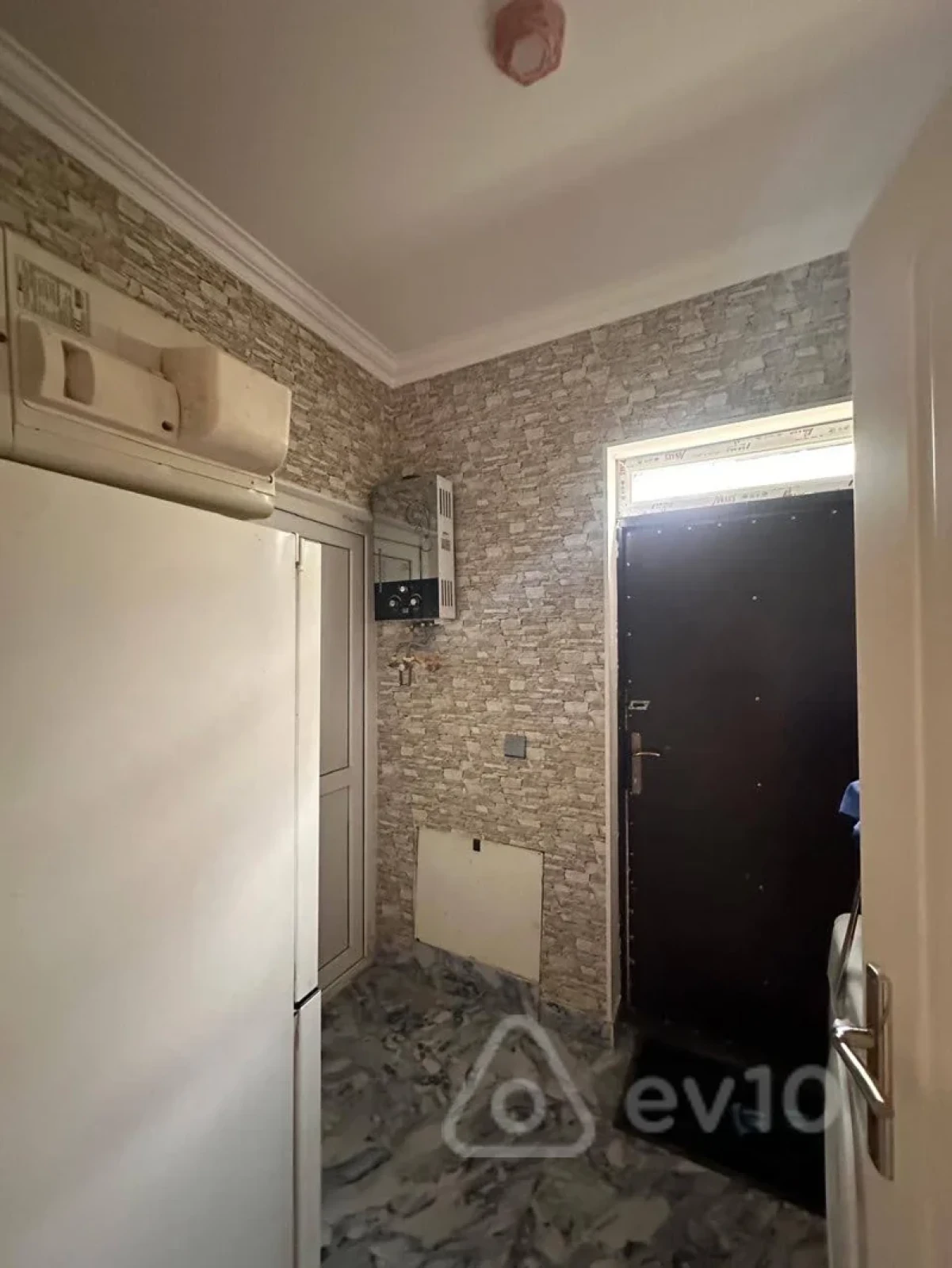 Kirayə verilir 3 otaqlı həyət evi 65 m²