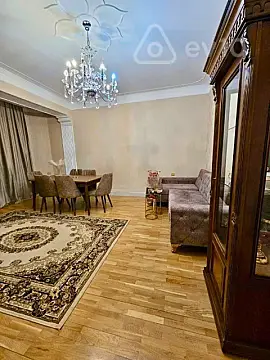Satılır 3 otaqlı yeni tikili 120 m²
