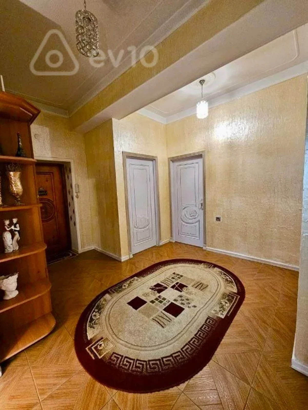 Satılır 3 otaqlı yeni tikili 120 m²