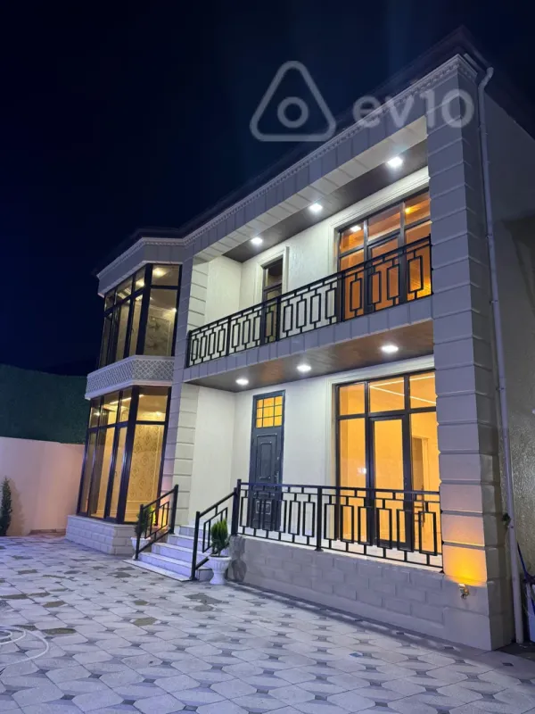 Satılır 5 otaqlı həyət evi 220 m²