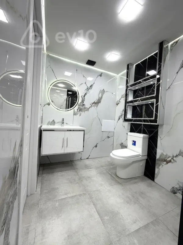 Satılır 2 otaqlı yeni tikili 65 m²