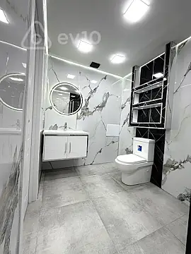 Satılır 2 otaqlı yeni tikili 65 m²