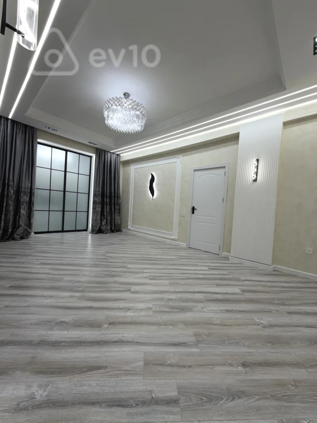 Satılır 2 otaqlı yeni tikili 65 m²