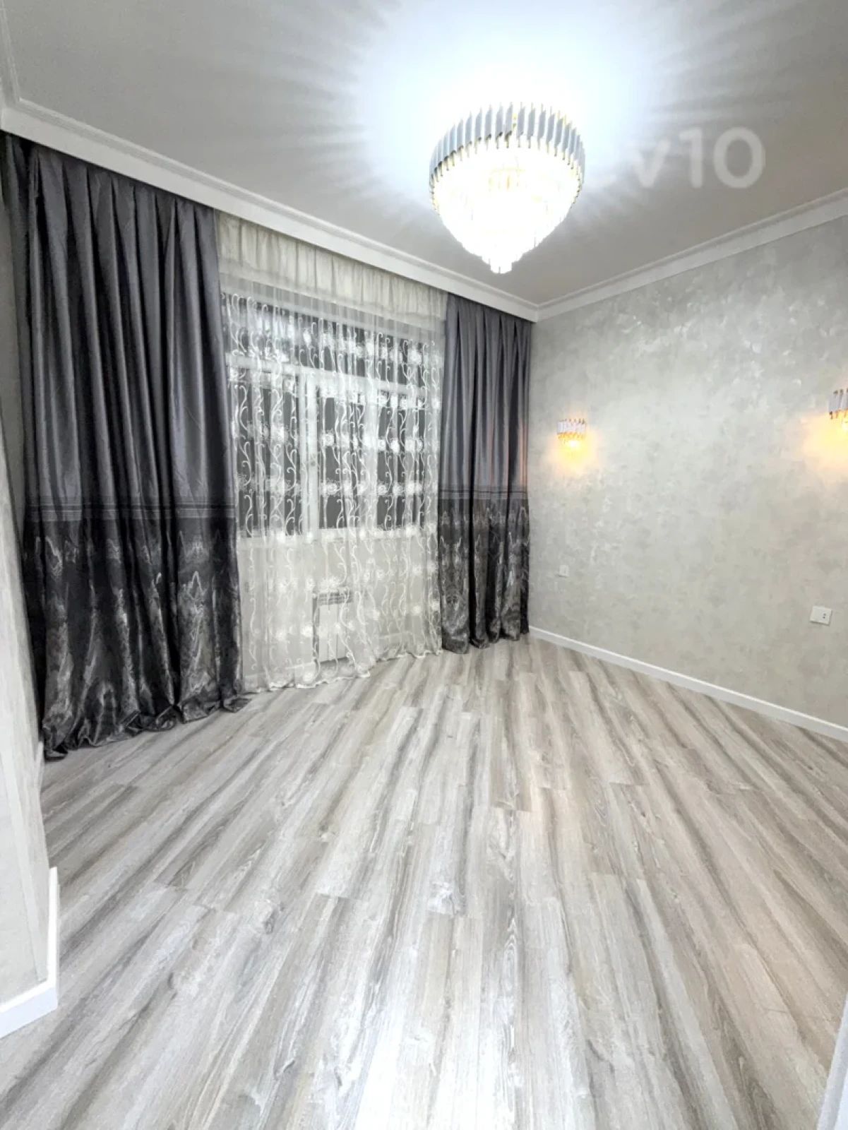 Satılır 2 otaqlı yeni tikili 65 m²