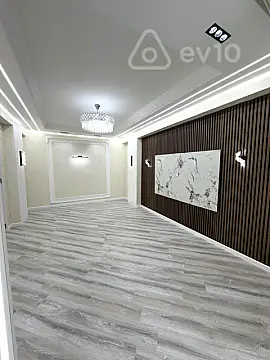Satılır 2 otaqlı yeni tikili 65 m²
