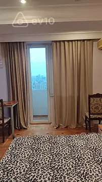 Kirayə verilir 2 otaqlı yeni tikili 75 m²
