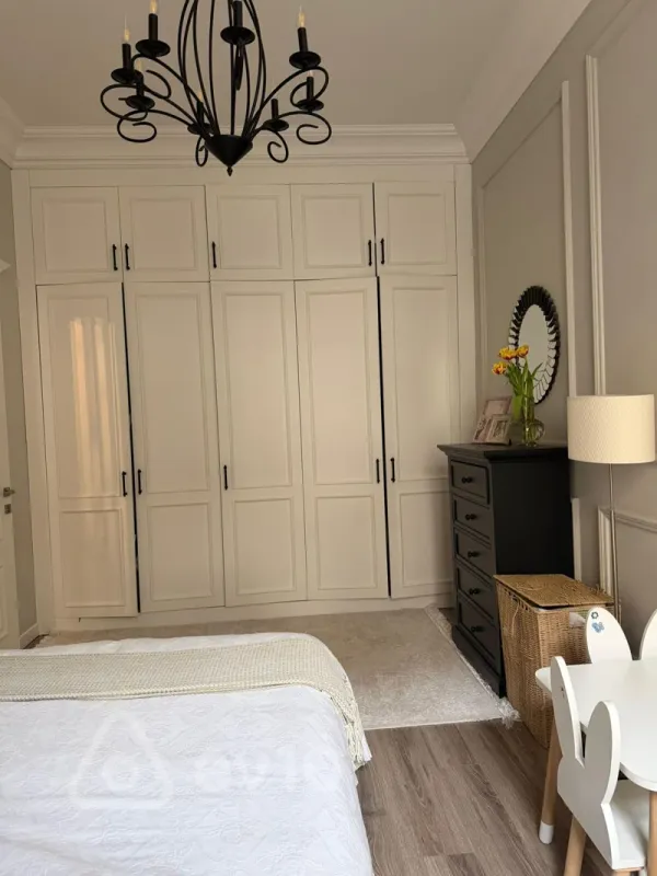 Satılır 2 otaqlı köhnə tikili 55 m²