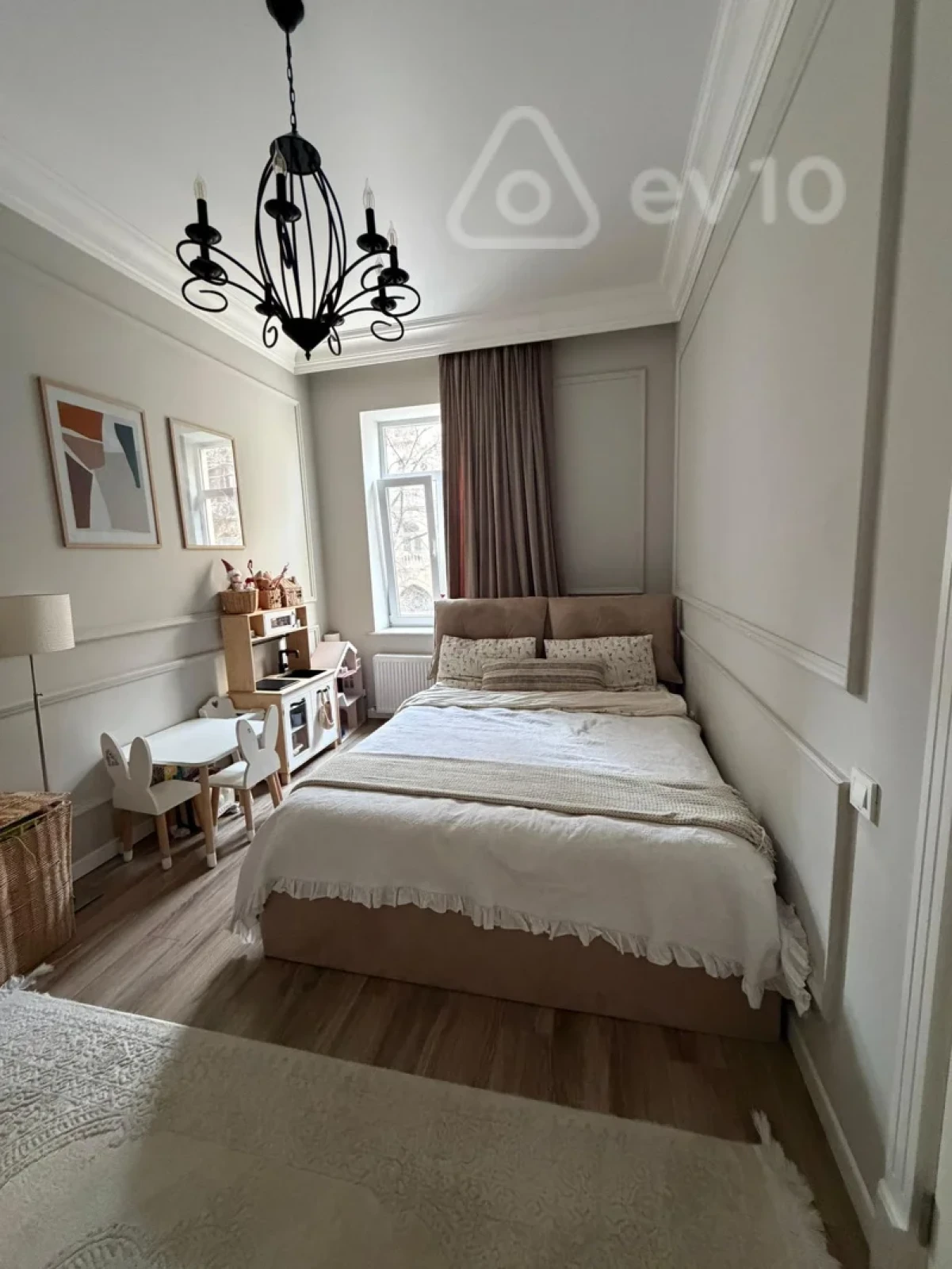 Satılır 2 otaqlı köhnə tikili 55 m²