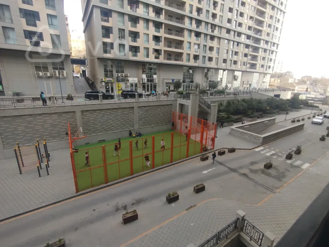 Kirayə verilir 2 otaqlı yeni tikili 65 m²