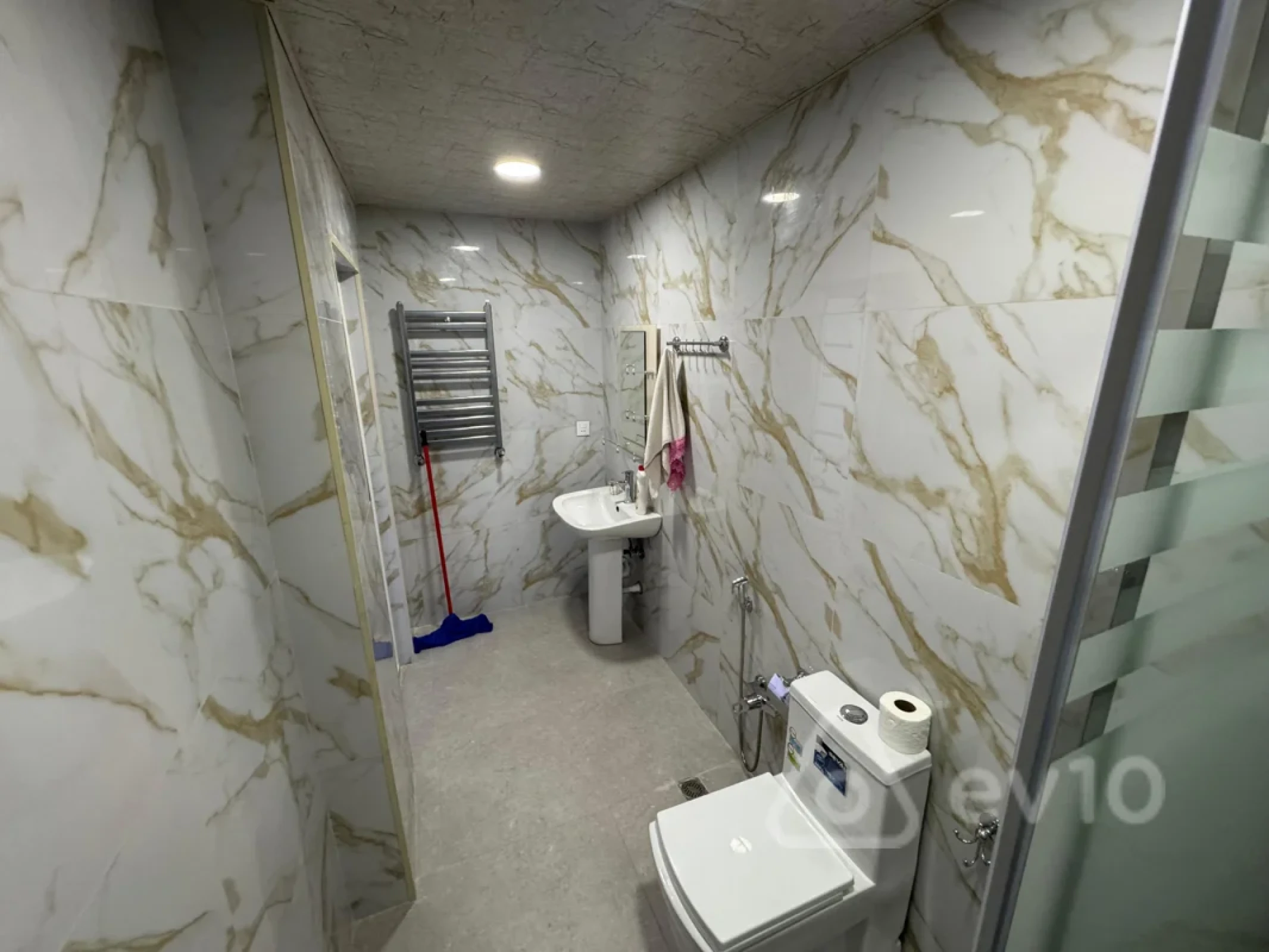 Kirayə verilir 2 otaqlı yeni tikili 74 m²