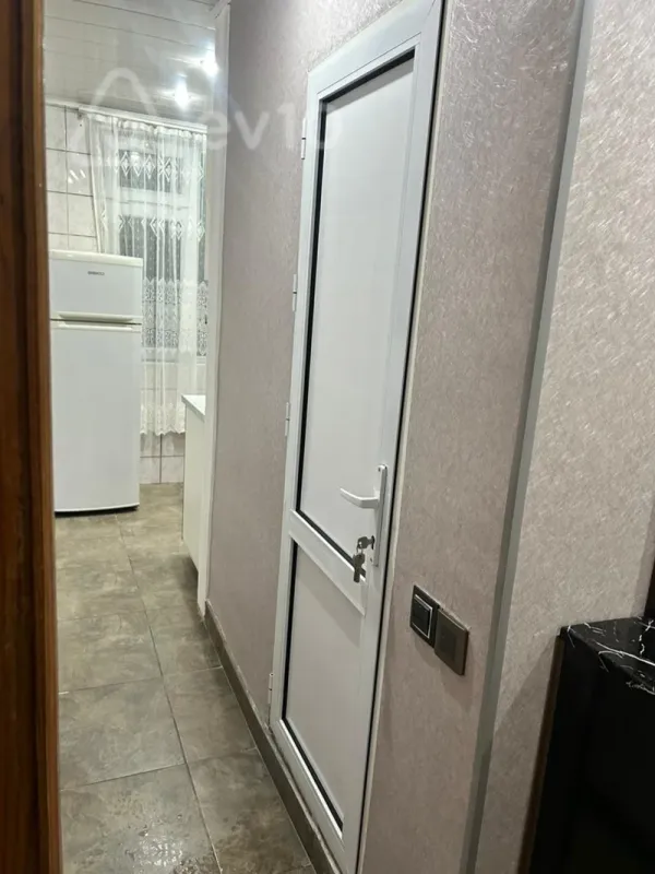 Kirayə verilir 2 otaqlı köhnə tikili 60 m²