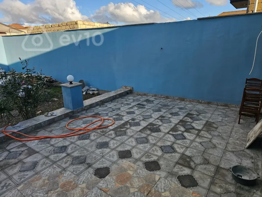 Kirayə verilir 3 otaqlı həyət evi 100 m²