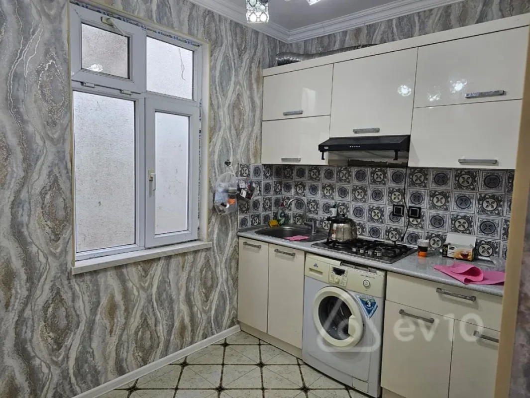 Kirayə verilir 3 otaqlı həyət evi 100 m²