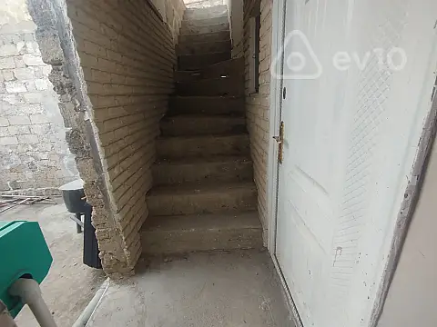 Satılır mənzil 45 m²