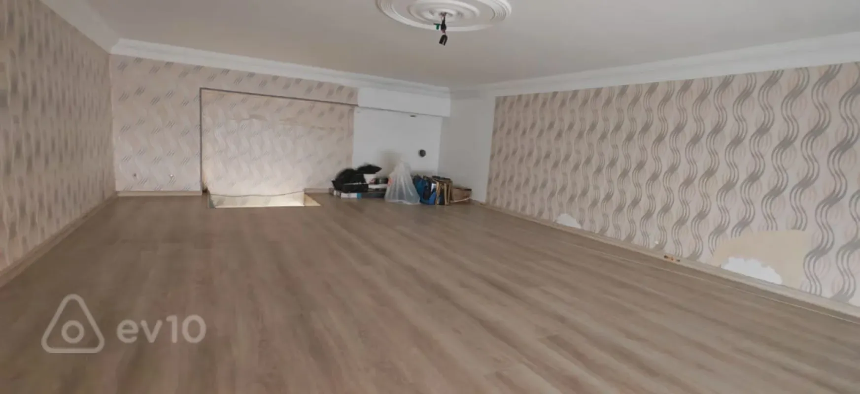 Kirayə verilir mənzil 30 m²