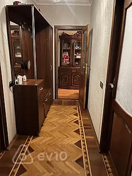 Kirayə verilir 2 otaqlı yeni tikili 70 m²