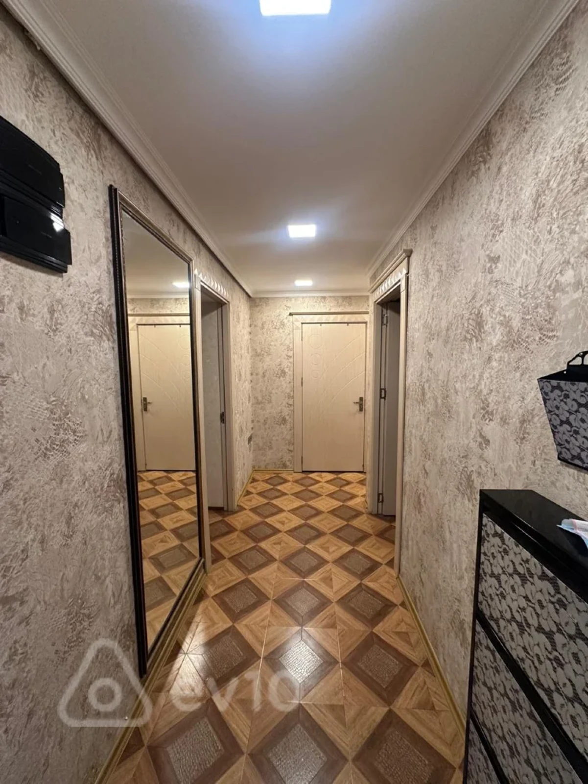 Kirayə verilir 3 otaqlı yeni tikili 70 m²